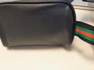 CS1575/2025 POCHETTE